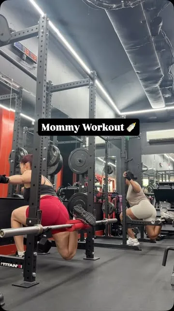 Instagram reel: mommy workout